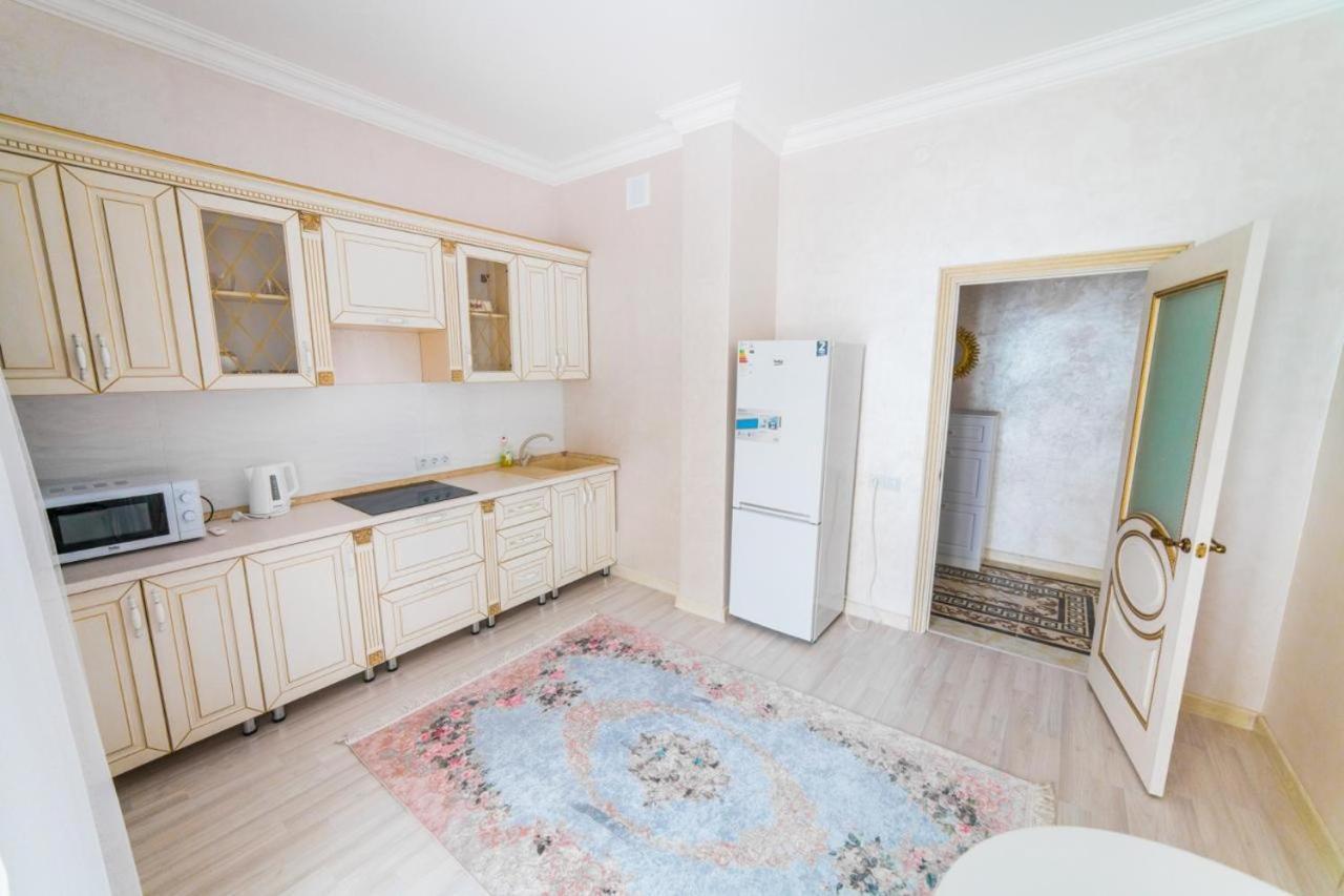 Avenue Apartment